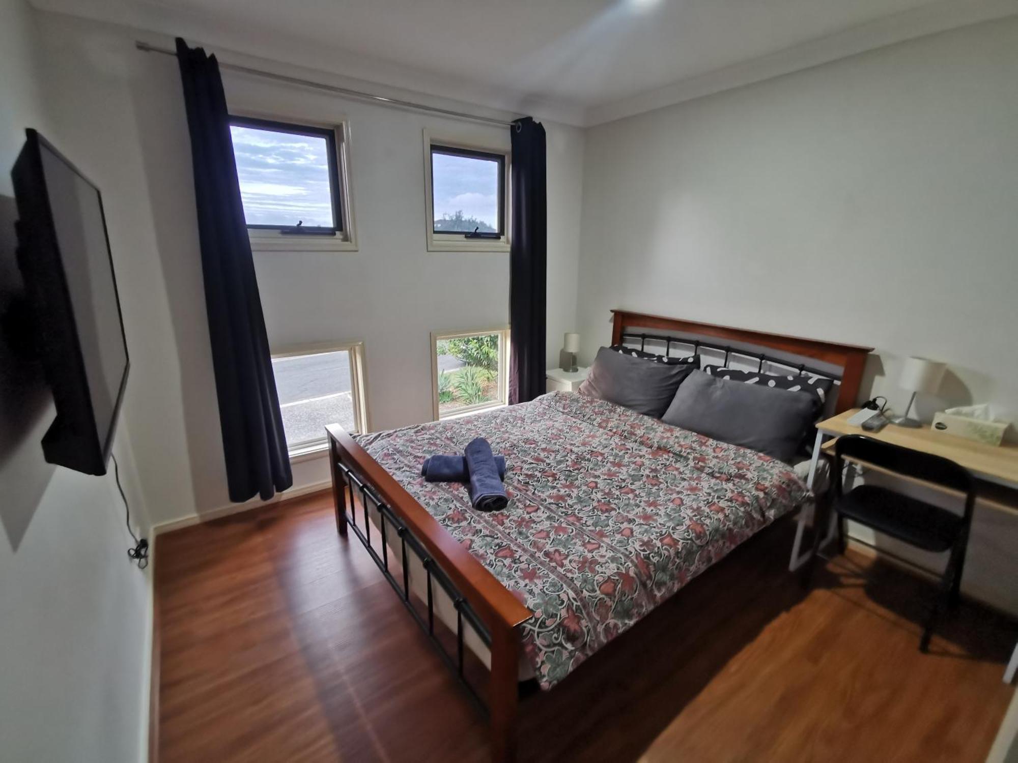 Shared House With Other Guests Near Shopping Center And Theme Parks Apartment Gold Coast Bagian luar foto
